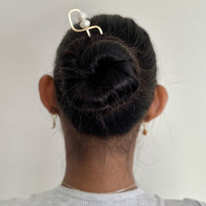 Deco Pearl French Pins - Cream + Midnight